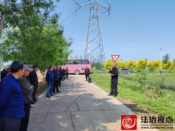 d5c57aebf740c6dd216ab26cd2d7d0f.jpg