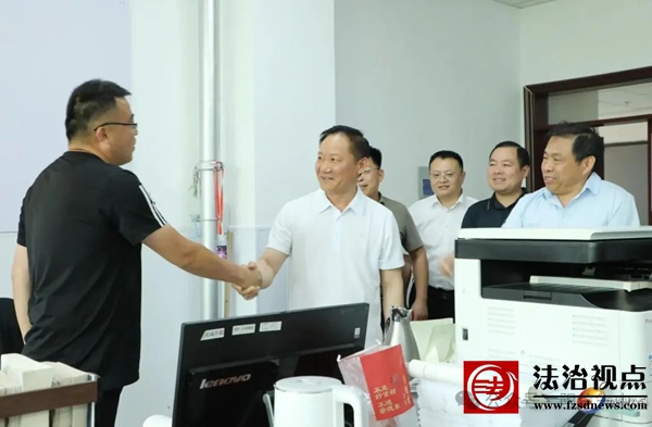 阳信一中：郑令健专题调研高考准备工作