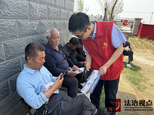 厅堂外宣讲_proc.jpg