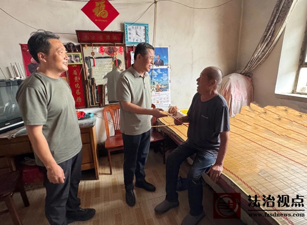 县人大常委会主任任卫国到柳堡镇走访慰问困难党员