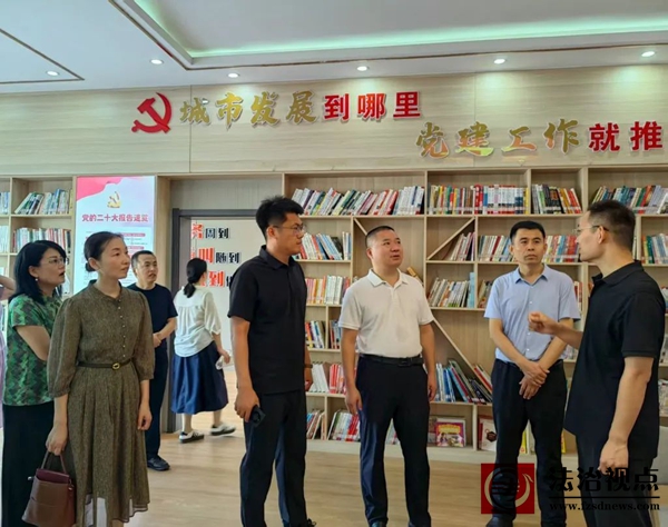 “知联结夏韵 书香溢校社”全民阅读推进活动走进海丰街道