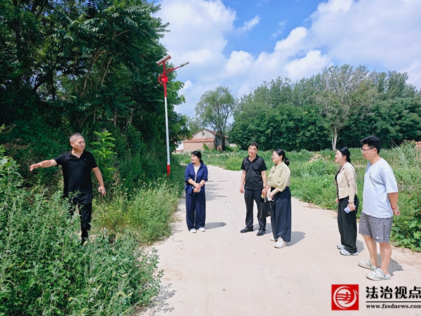 县社科联、县博物馆到流坡坞镇开展“追寻红色记忆 探寻红色根脉