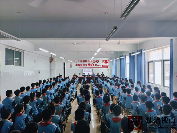 流坡坞镇开展“花开齐鲁石榴红 团结精神永传承”民族团结进步宣
