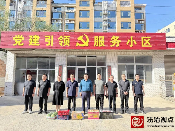 海丰街道：县公共资源交易中心党支部走进商城社区开展“双报到”