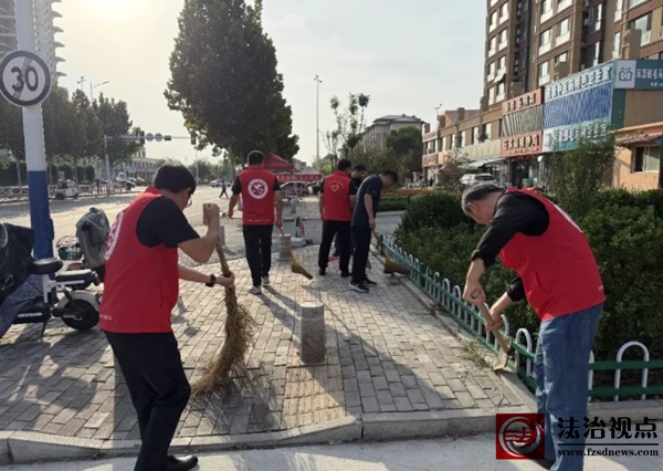 三尺讲台育桃李 社区报道写担当——阳信一中党总支赴文苑社区开展“双报到”卫生共建活动