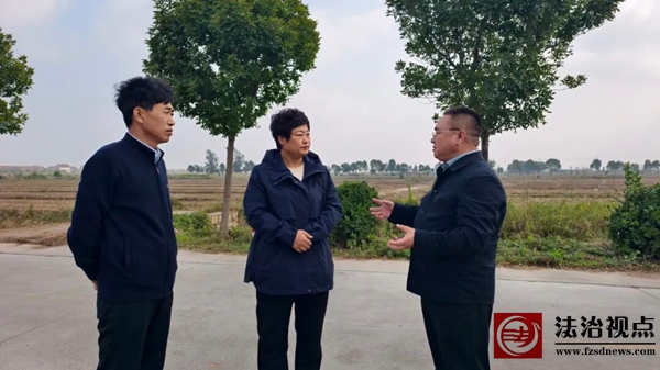 县委常委、宣传部部长、统战部部长王敏到水落坡镇督导“三秋”农业生产工作