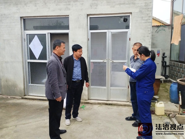 县燃气专班督导检查组到流坡坞镇开展燃气安全专项督导检查