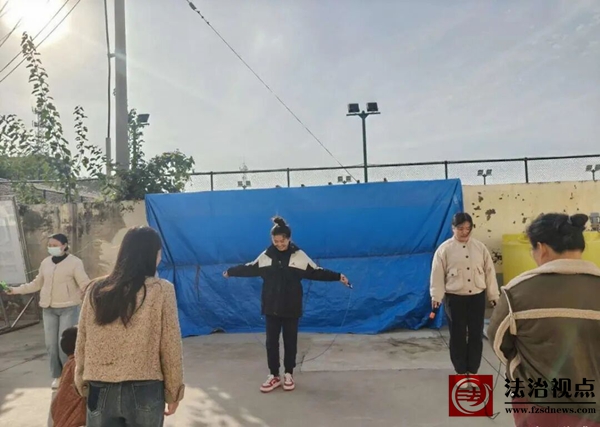 绳采飞扬展风采——水落坡镇公益性岗位工作人员跳绳比赛活力开赛