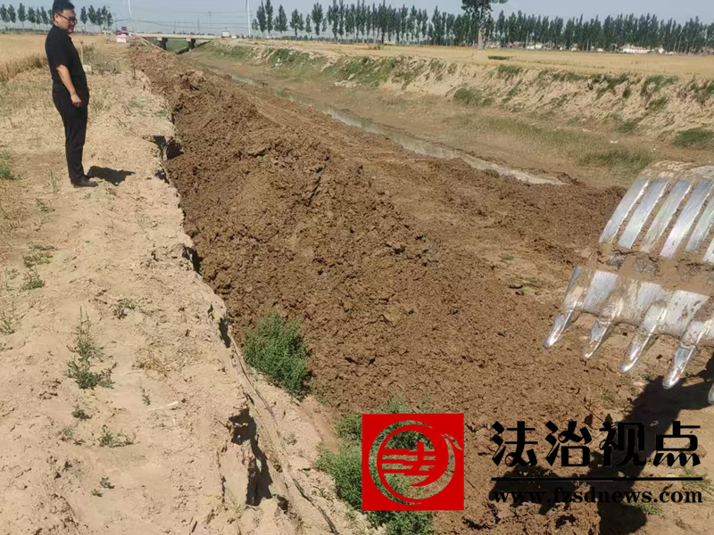 调解之手化淤塞  干群同心润农田  —翟家司法所成功化解一起